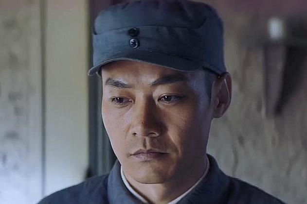 真正的主角是徐虎(乔鹏樾),而周卫国只是一个出场时间不到两分钟的