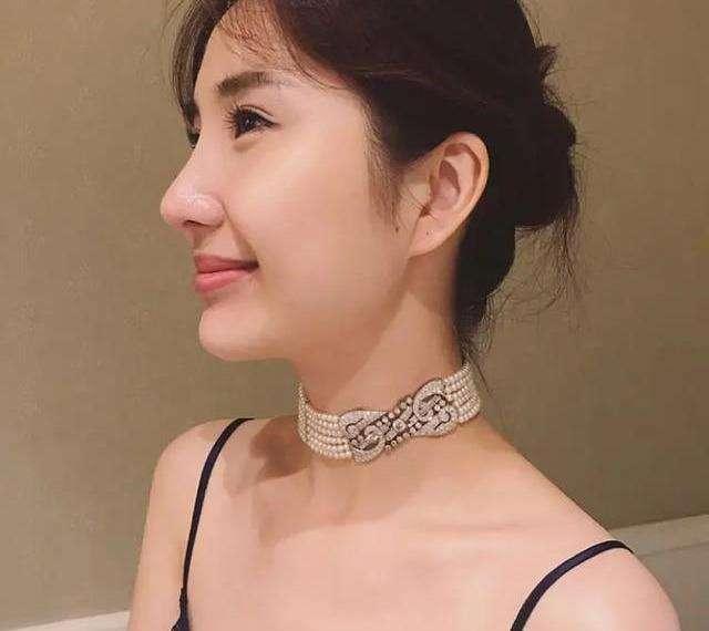 董花花食言了:没有如期兑现种草诺言,原来和蒋凡再