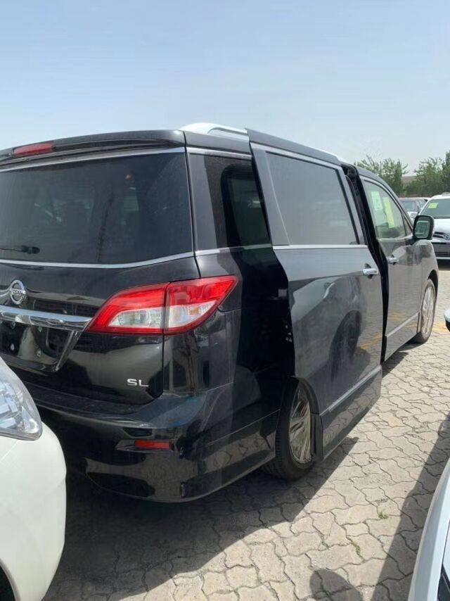 首台2021款日产贵士亮相预售38万空间看齐塞纳标配6缸动力