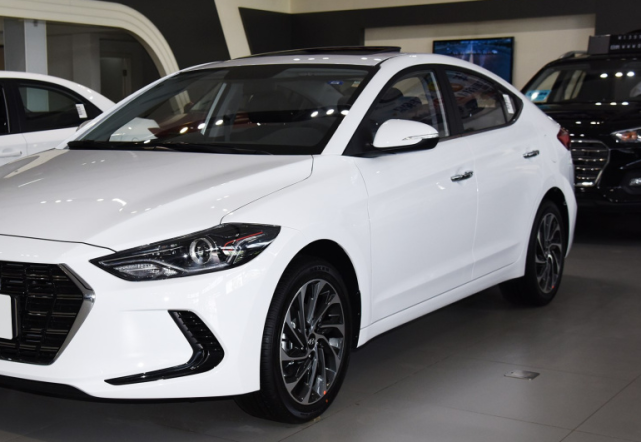 2020款领动来袭,油耗5.1l 国六标准,比朗逸精致,10.98万起