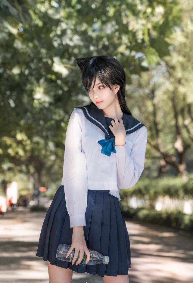 颜值与正义的化身名侦探柯南毛利兰cos一起去破个案