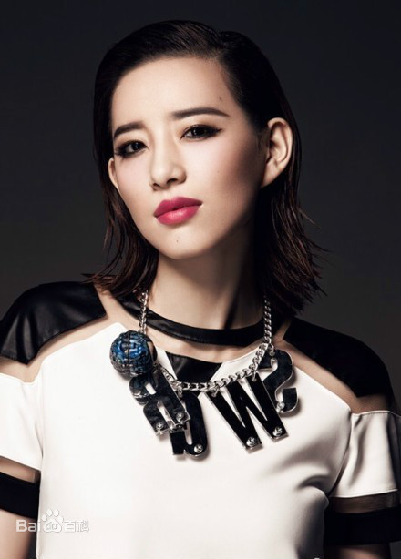 乘风破浪的姐姐李斯丹妮李扯火气场全开魔鬼舞步燃爆全场的rap
