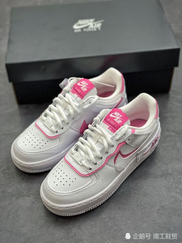 男士勿进粉粉甜甜的耐克空军一号af1樱花粉开箱网友超适合小仙女