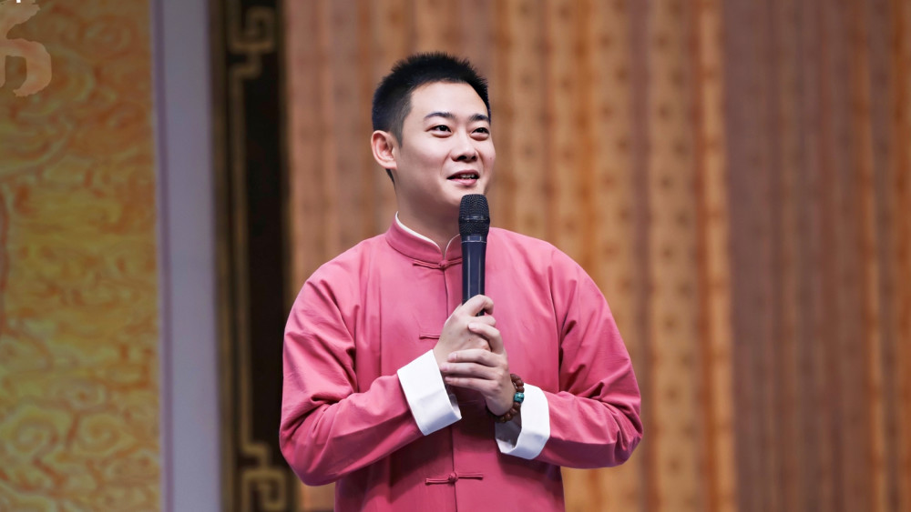 德云社栾云平接受专访,谈及理想不忘初心,未来发展不可限量