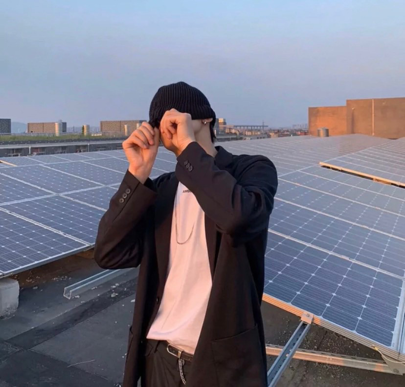 夏天就把墨镜一带 谁都不爱·男生头像_腾讯新闻