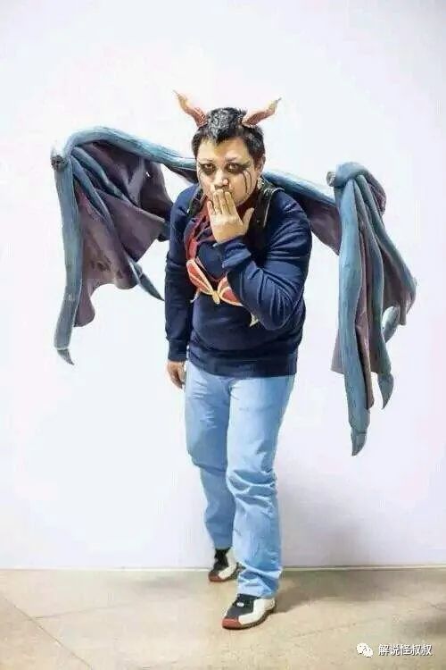 dota2日报女王至宝价值1332元刀塔也能被娘化