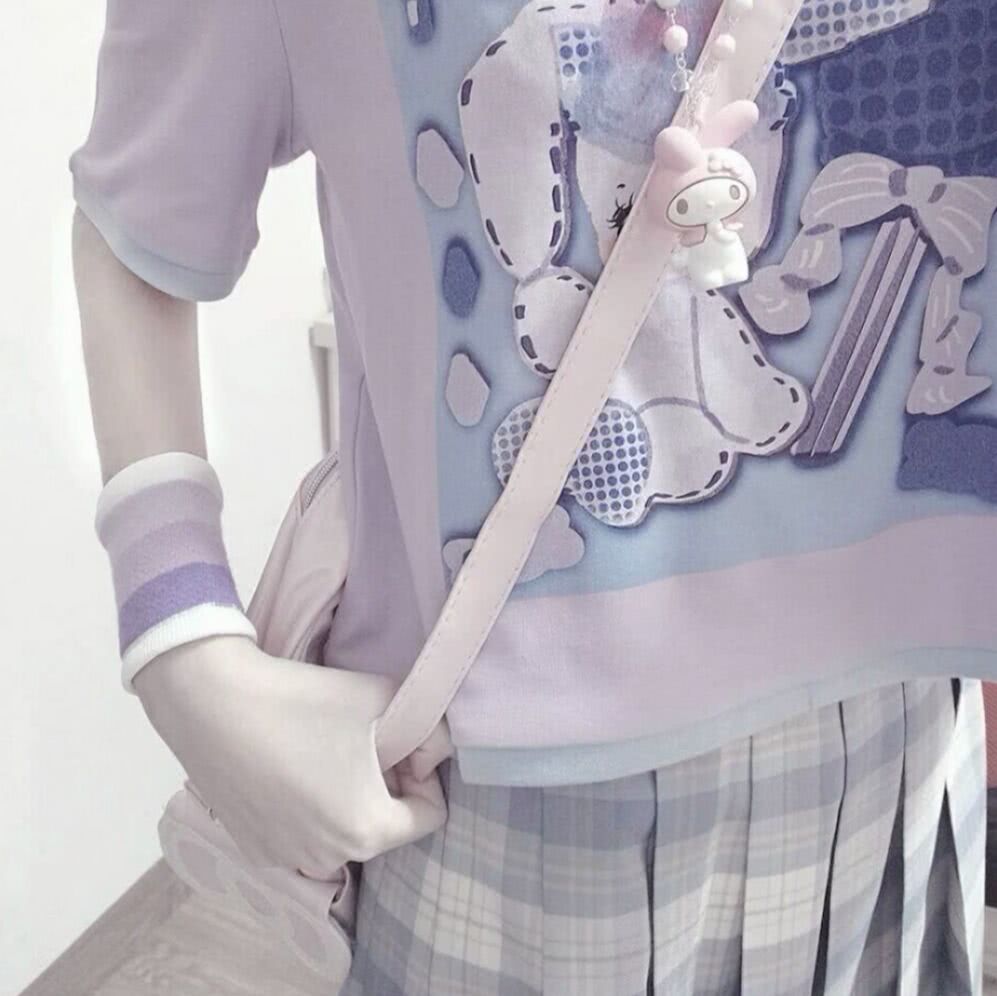 神仙部位女头明明喜欢你却开着你和她的玩笑