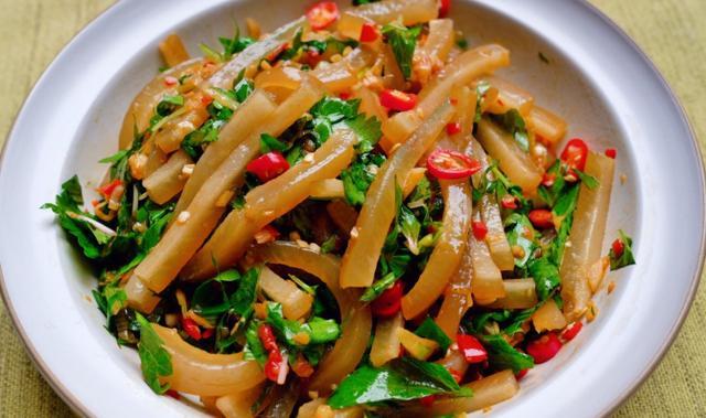 随便一拌超好吃,q弹有嚼劲,真香|猪皮|猪肉|大蒜|芹菜|凉拌菜|小米辣