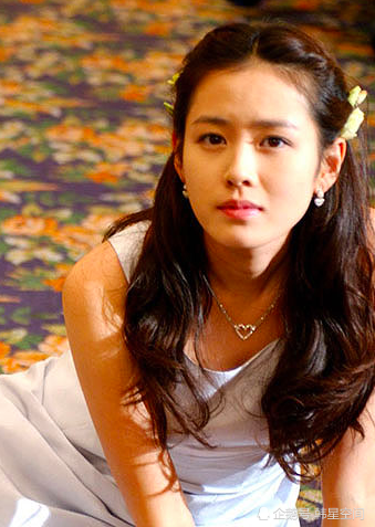 孙艺珍狂揽435.4万票登顶,不愧是"孙仙儿"