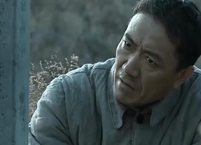 亮剑:同样是李云龙哭秀琴,老版哭绝了,新版能不能专心点别走神?