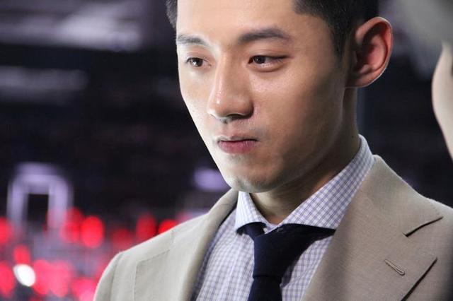 32岁张继科至今未退役刘诗雯生日那天遭催婚球迷奇妙的缘分