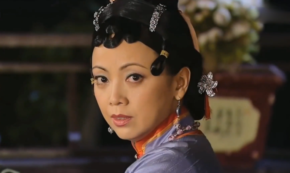 豆瓣8.6,看似平平无奇的《巾帼枭雄》,为何能被封为"神作"?