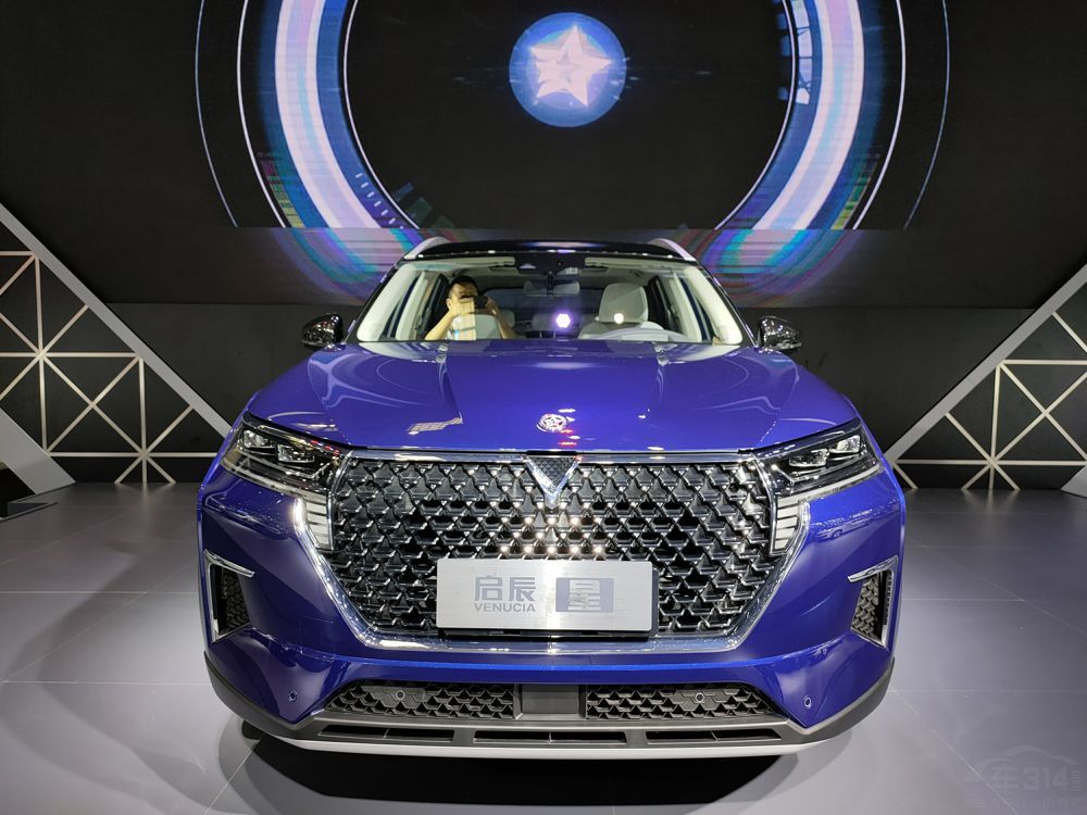 高颜值,配零重力座椅,启辰星亮相2020重庆车展