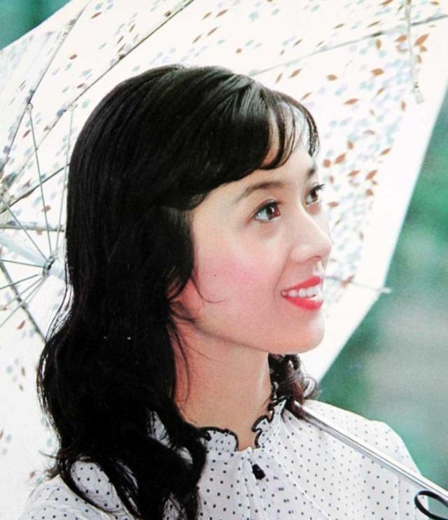 那些国产老电影中的女演员,才是真正的国宝级美女,个个千姿百媚