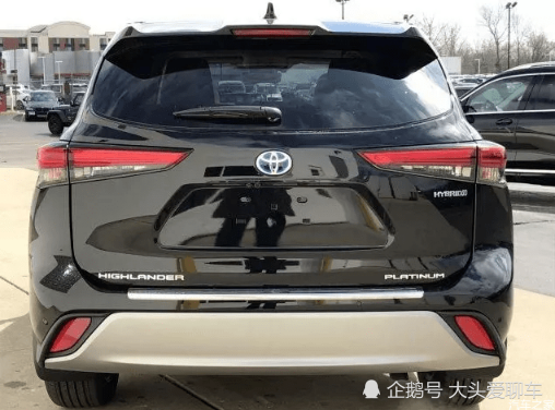 港口实拍全新汉兰达车长近5米配6座布局车友希望不加价