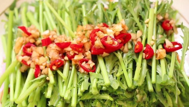 教你做老醋茼蒿学会小窍门都不用去饭店都能吃得到了