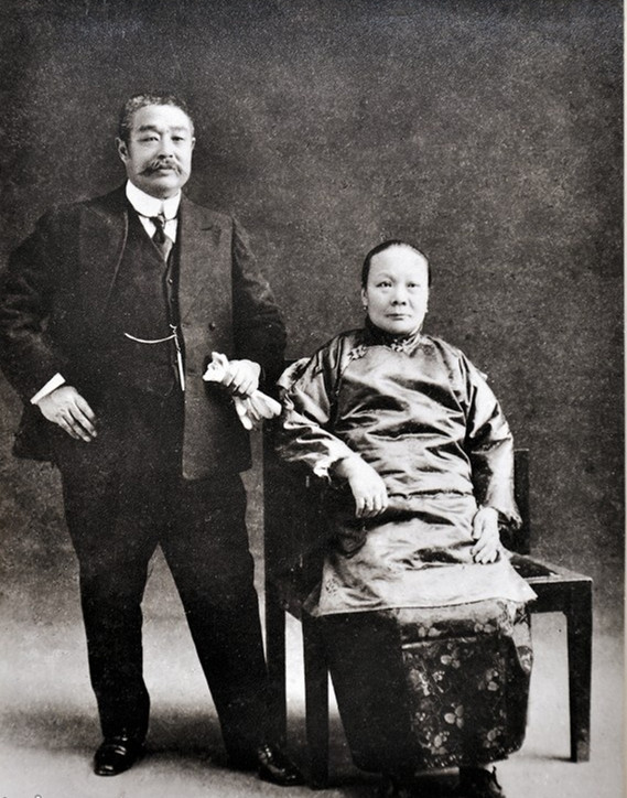 大总统黎元洪全家照图四骑在驯服的白马上图六黎元洪正式阅兵