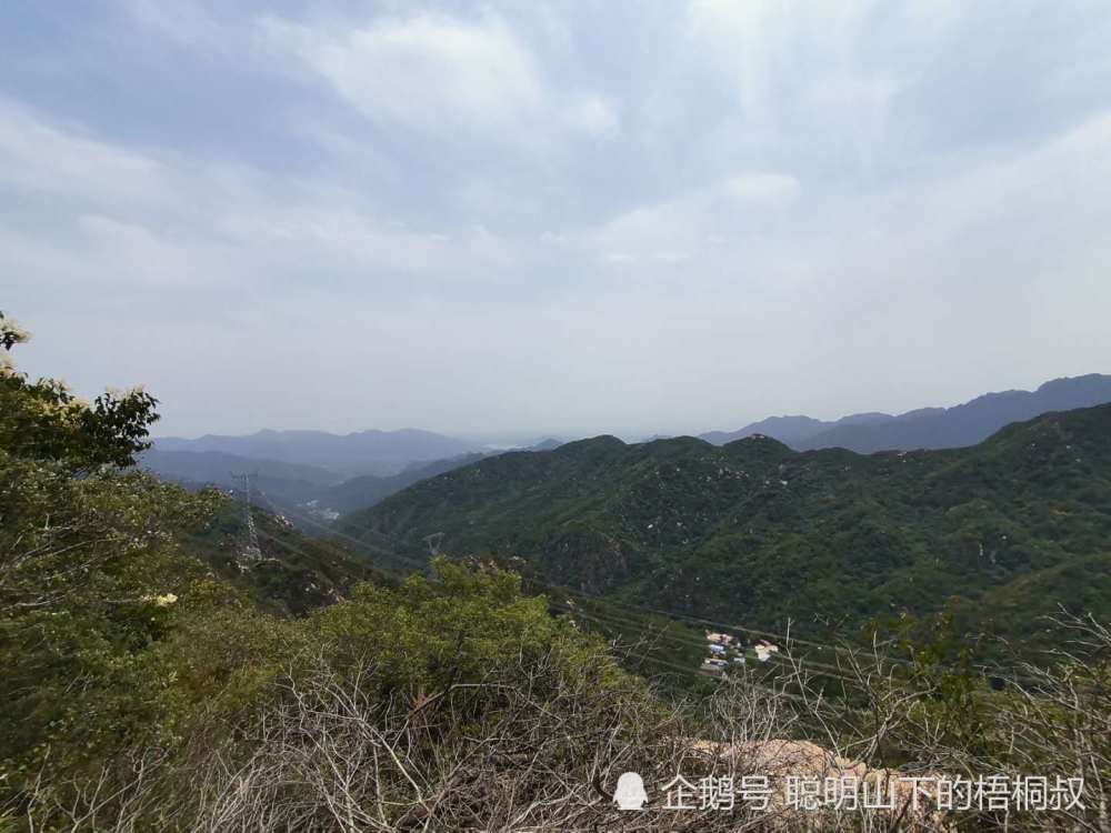 北京雙龍山森林公園遊記這是北京另外一個非常好爬的山景色也很不錯哦