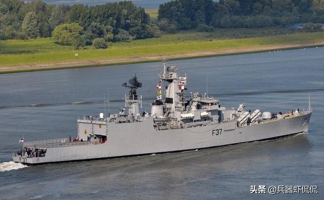 6型克里瓦克級護衛艦為基礎設計的,俄羅斯為給印度建造塔爾瓦級護衛艦