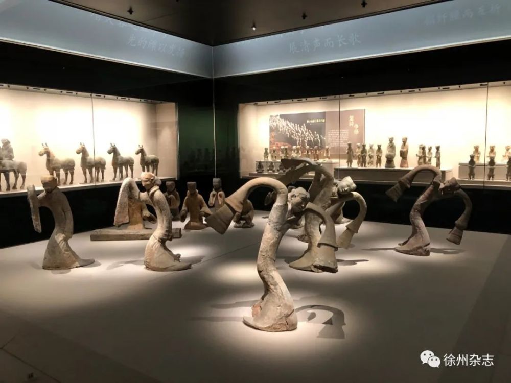 汉代乐府民歌,古诗十九首,特别是汉代的相和歌,保存了一批才华横溢的