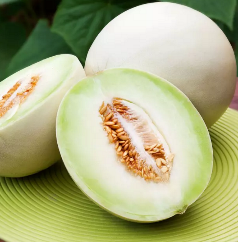 果肉几乎是雪白的它外表金黄伊丽莎白瓜同样属于卡沙巴变种多汁味甜