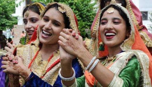 在印度婆罗门到底是什么身为最高种姓都能享受哪些特权