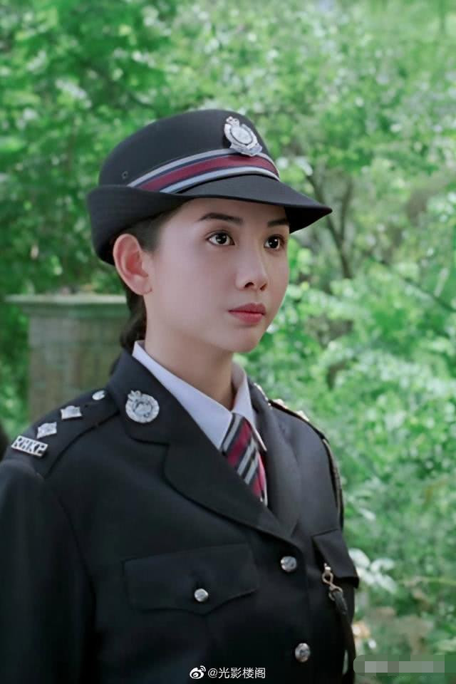 邱淑贞的电影《逃学英雄传》,她饰演的这个角色真的好可爱啊!