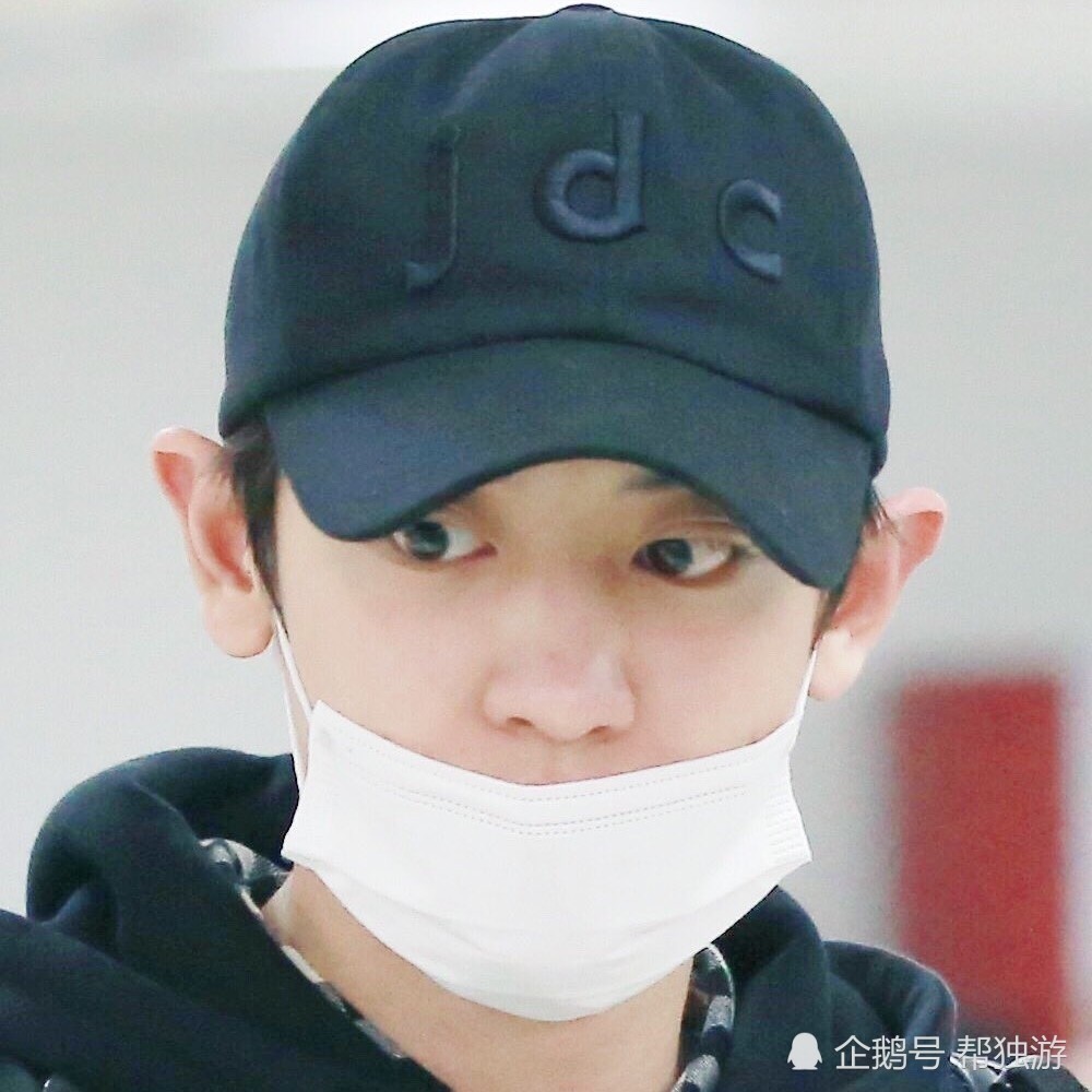 韩国男星朴灿烈