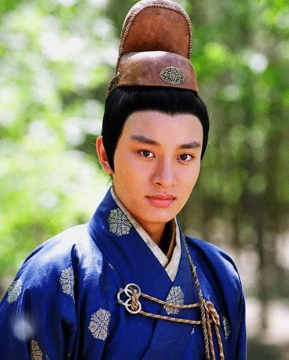 贾乃亮新恋情曝光恕我直言我们千万别去同情贾乃亮他不需要