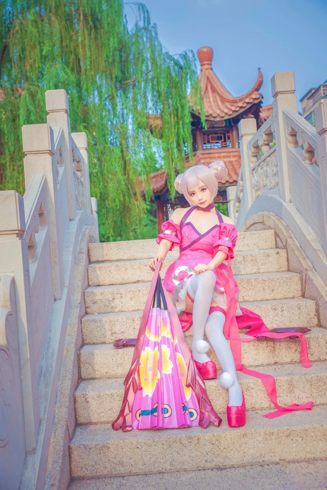 王者cos小姐姐角色扮演小乔这个小姐姐也太可爱了吧