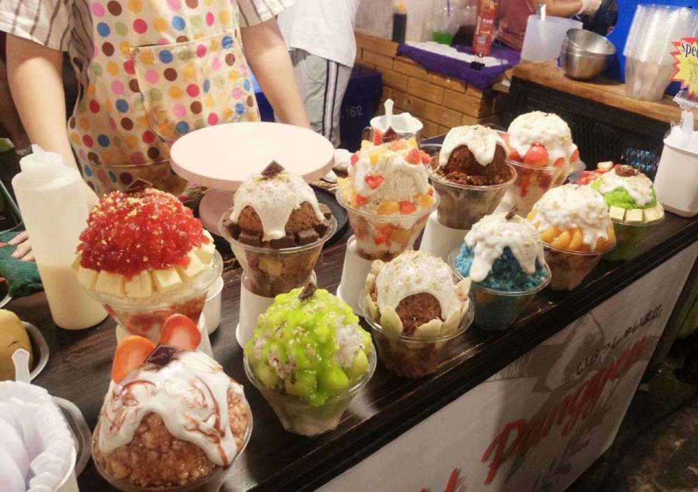 90后夫妻辞职创业卖刨冰轻松自由每月能赚20000多