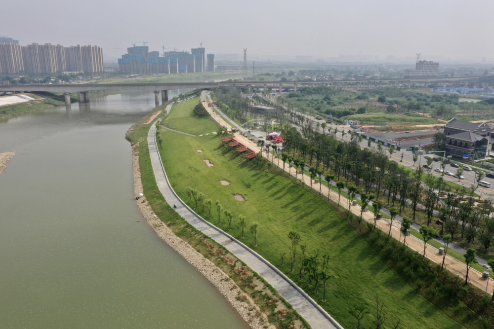 敢胜苑防洪大堤及滨河景观建设工程基本完成