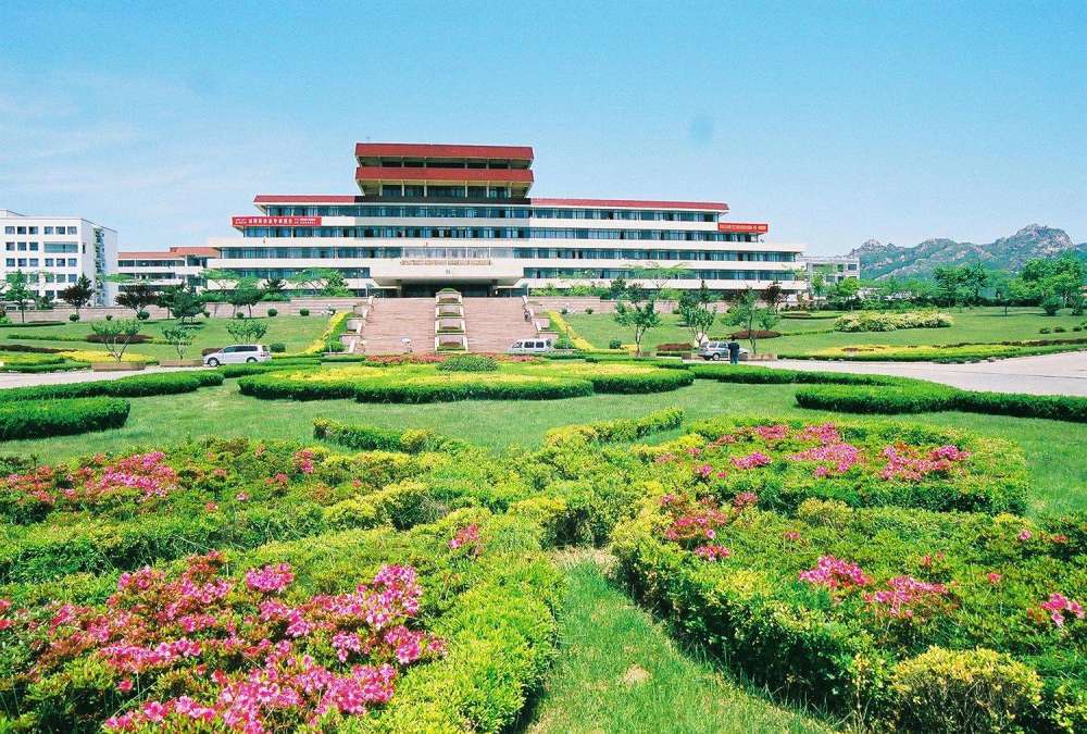 济南大学排行_2019-2020济南大学排名_全国第183名_山东第10名(最新)(2)