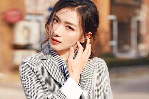 万茜|人艰不拆，生活中可以有多个“万茜”，却不能有太多的“易立竞”