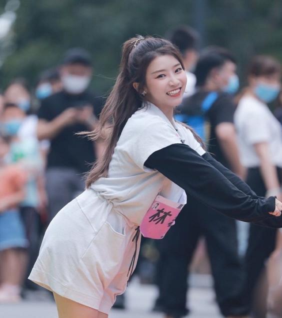 两年前扶贫两年后被调剂林君怡你到底拿到了什么剧本