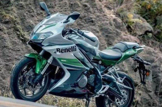 贝纳利飓风302r新款要来了