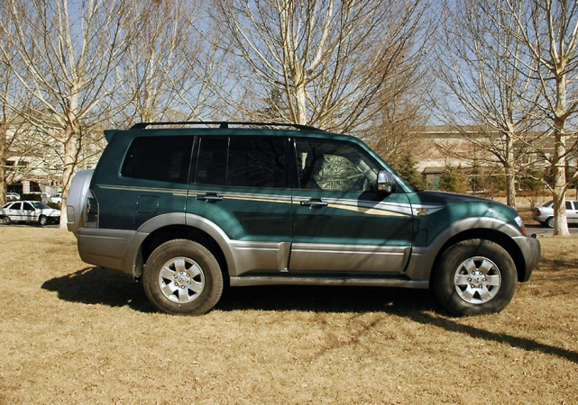 "山猫"帕杰罗出山,3.0l v6引擎 四驱,比普拉多硬,29.8万起