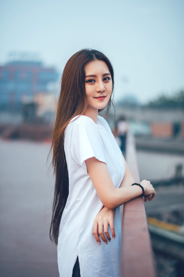 美图高挑气质女生时尚写真集