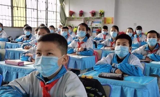 本学期还能开学吗 暑假来了 家长 等到9月1日再开学吧 腾讯网