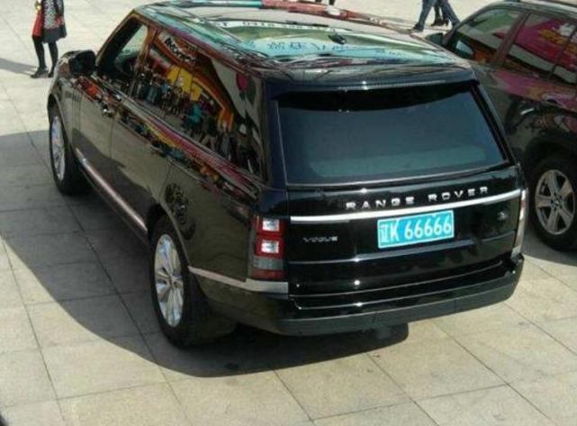 辽阳6连号牌挂3百万豪车上过电视宋小宝喜欢也买一辆至今还在用