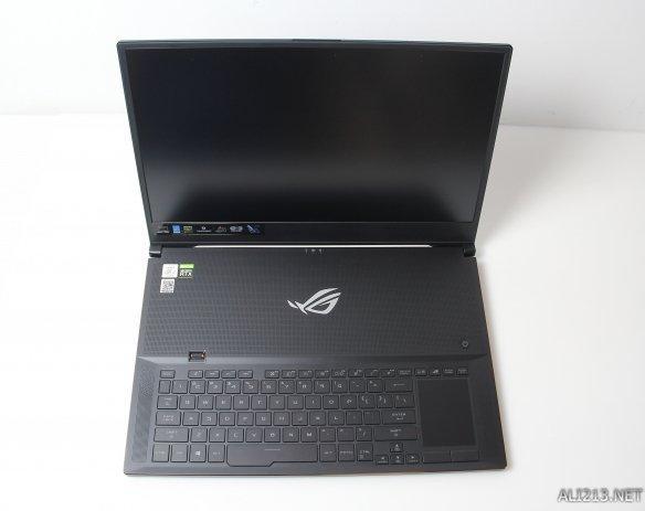 300hz屏轻奢性能怪兽rog冰刃4plus开箱评测