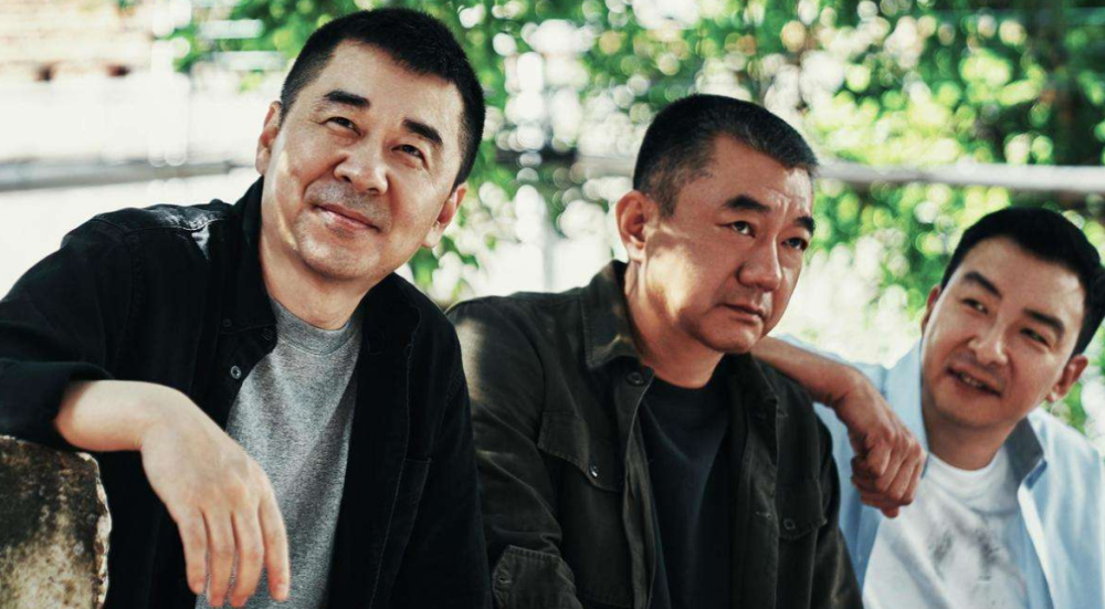 《三叉戟》的演员阵容是陈建斌,董勇,郝平,何杜娟,胡可,陶红这主要的