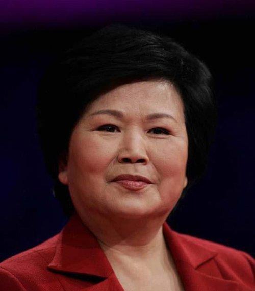 播音艺术家邢质斌,主持28年零失误,退休后却被质疑晚节不保