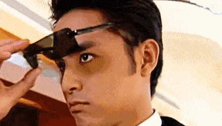 还是打着火锅牌子做奶茶生意的小老弟凑凑? 无论如