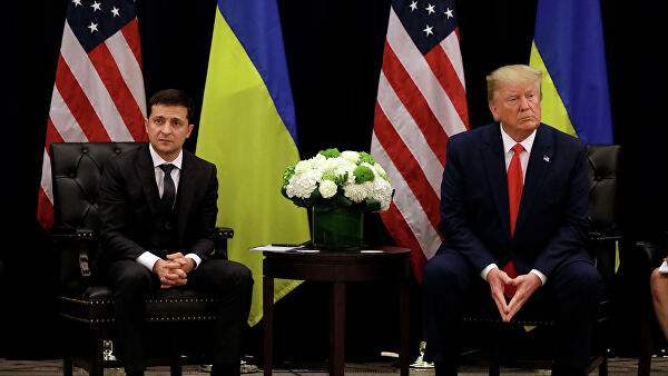 特朗普|为帮特朗普摆脱“通乌门”？美议员提出每年军事援助乌克兰3亿美元