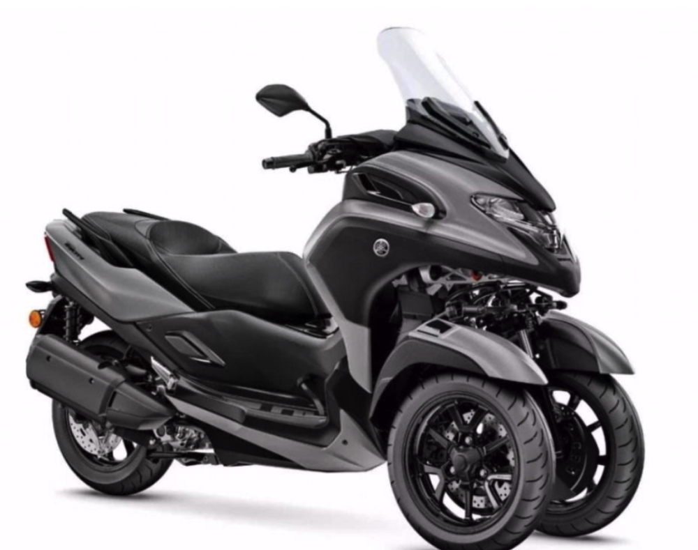 外媒爆雅马哈的三轮版t-max,设计专利图同曝光