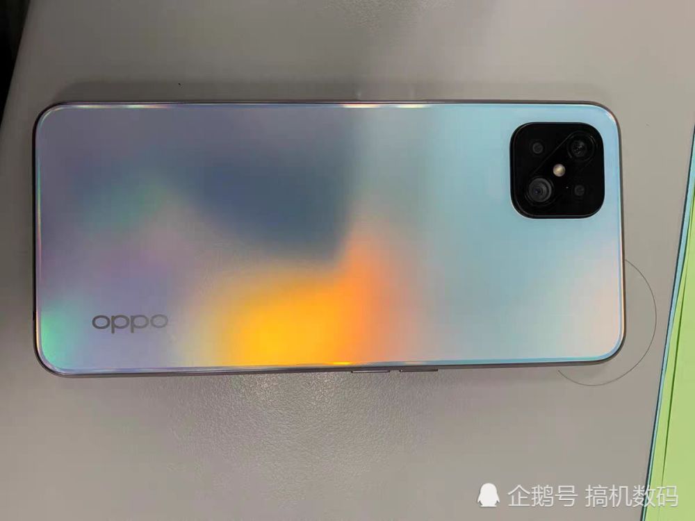 没错就是图中这款oppo a92s,作为oppo主打线下的产品,a9s在线下市场