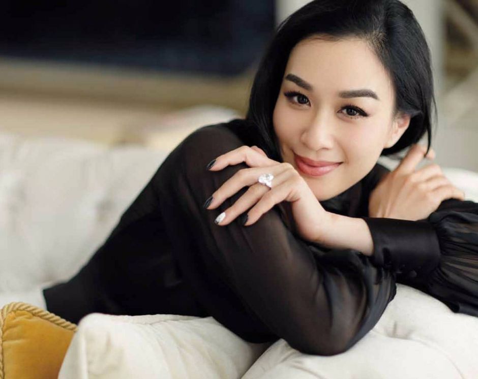 钟丽缇|闺话丨出道30年，经历三段婚姻，50岁的钟丽缇，为什么依然少女？