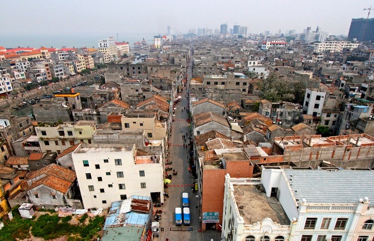北海老街依珠海路,沙脊街,中山路三条主街为核心