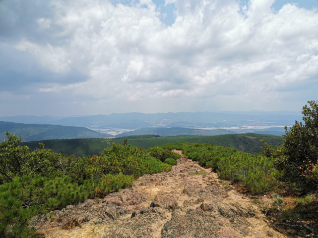 安寧黑風山徒步穿越——這裡沒有熊羆怪,只有美麗的風景